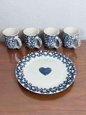 Vintage Blue & White Tienshan Spongeware 4 Mugs, 10.5” Heart Plate 80s